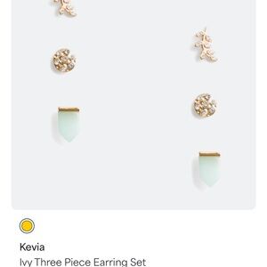 Kevia earring set